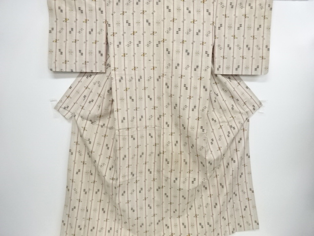 アンティーク　本場琉球絣手織り紬単衣着物